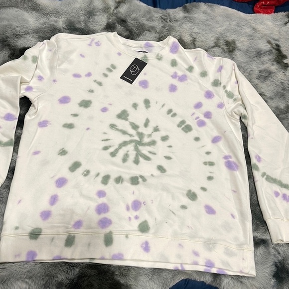 Original Use Sweater - Picture 10 of 10